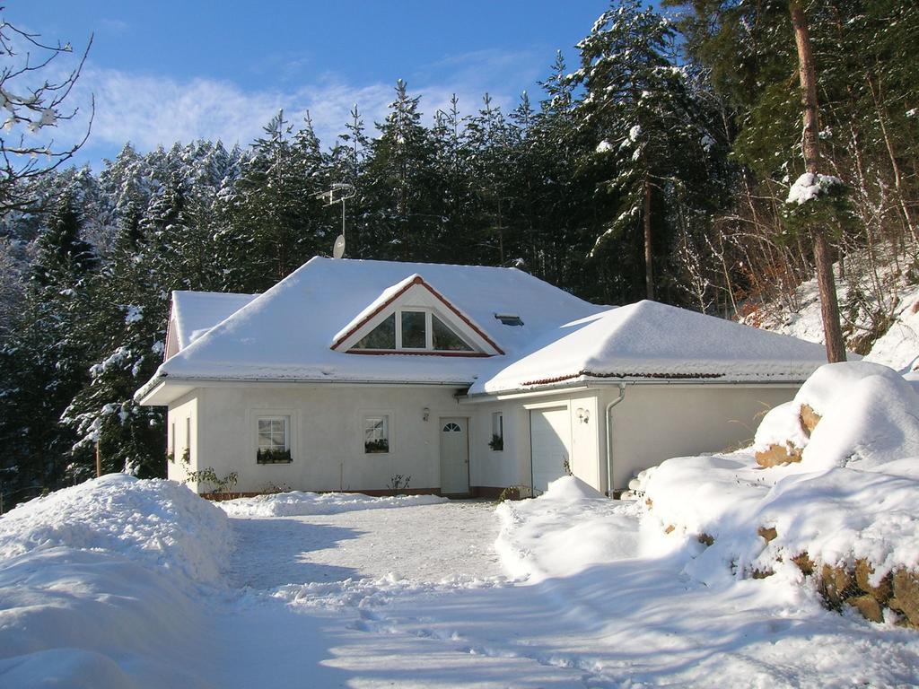 Comfortable Detached House With Large Garden Villa Klokoci ภายนอก รูปภาพ